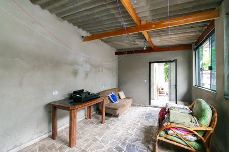 Casa à venda com 100m², 2 quartos e 1 vagaSalão 