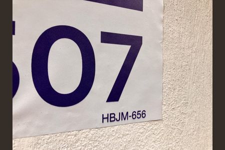 Casa à venda com 100m², 2 quartos e 1 vagaPlaca instalada 