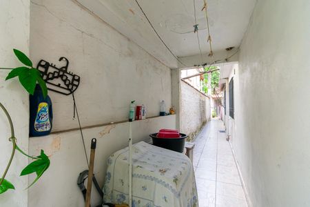 Casa à venda com 100m², 2 quartos e 1 vagaÁrea de Serviço