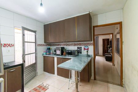 Casa à venda com 100m², 2 quartos e 1 vagaCozinha