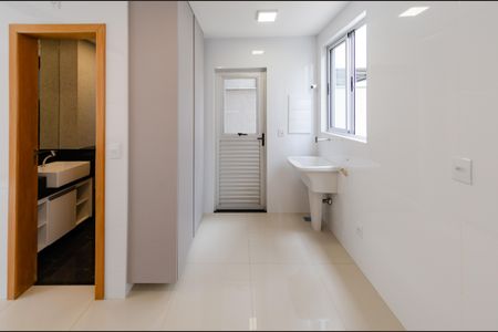 Apartamento à venda com 163m², 2 quartos e 2 vagasÁrea de serviço