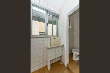 Apartamento para alugar com 68m², 2 quartos e 1 vagaÁrea de Serviço