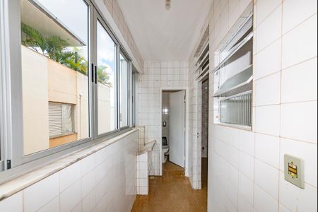 Apartamento para alugar com 68m², 2 quartos e 1 vagaÁrea de Serviço