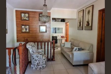 Foto 01 de casa à venda com 5 quartos, 350m² em Vila Monumento, São Paulo