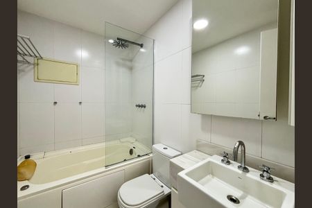 Apartamento à venda com 48m², 1 quarto e 1 vagaBanheiro
