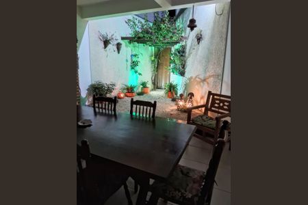 Casa à venda com 165m², 3 quartos e 4 vagas Casa à venda com 165m², 3 quartos e 4 vagasÁrea Gourmet