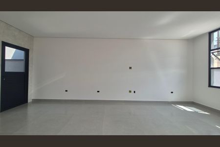 Casa à venda com 150m², 3 quartos e 2 vagas Casa à venda com 150m², 3 quartos e 2 vagasSala
