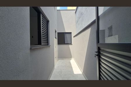 Casa à venda com 150m², 3 quartos e 2 vagas Casa à venda com 150m², 3 quartos e 2 vagasArea de serviço