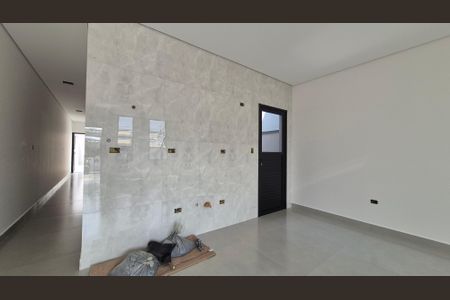 Casa à venda com 150m², 3 quartos e 2 vagas Casa à venda com 150m², 3 quartos e 2 vagasCozinha