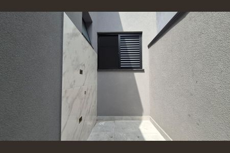 Casa à venda com 150m², 3 quartos e 2 vagasArea de serviço