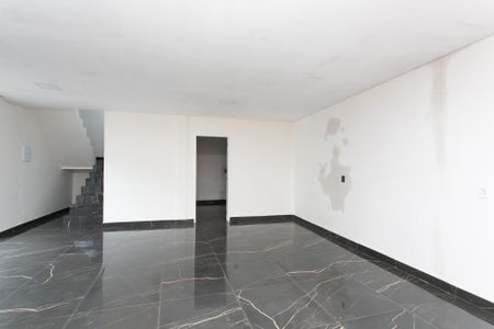 Sala de casa para alugar com 3 quartos, 230m² em Jardim Sao Sebastiao, São Paulo