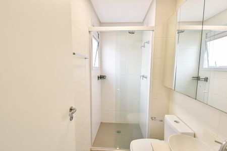 Apartamento à venda com 74m², 2 quartos e 2 vagasBanheiro da suíte