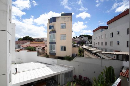 Apartamento à venda com 175m², 3 quartos e 2 vagasQuarto 2 - Vista