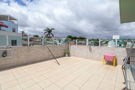 Apartamento à venda com 175m², 3 quartos e 2 vagasCobertura