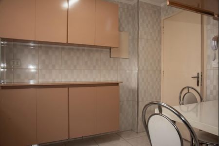 Apartamento à venda com 75m², 3 quartos e 1 vagaCozinha