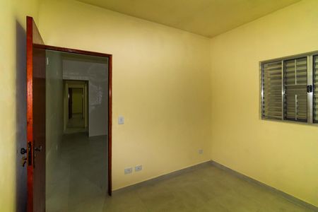 Quarto 1 de casa para alugar com 2 quartos, 80m² em Vila Industrial, São Paulo