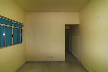 Sala de casa para alugar com 2 quartos, 80m² em Vila Industrial, São Paulo