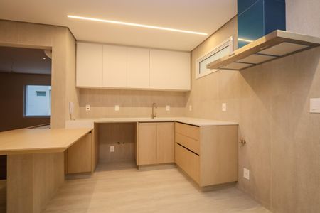 Apartamento à venda com 144m², 4 quartos e 2 vagasCozinha