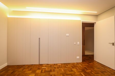 Apartamento à venda com 144m², 4 quartos e 2 vagasSuite
