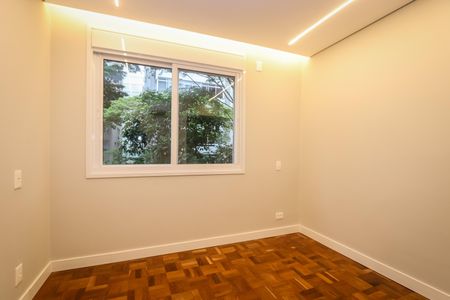 Apartamento à venda com 144m², 4 quartos e 2 vagasQuarto 1