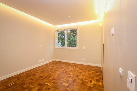 Apartamento à venda com 144m², 4 quartos e 2 vagasSuite