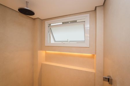 Apartamento à venda com 144m², 4 quartos e 2 vagasBanheiro da Suite