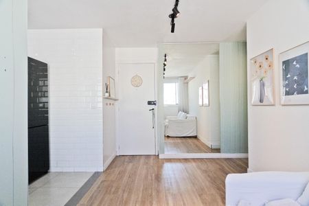 Sala de apartamento para alugar com 2 quartos, 43m² em Jardim Iris, São Paulo