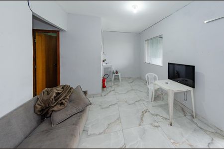 Sala de casa para alugar com 3 quartos, 80m² em Betânia, Belo Horizonte