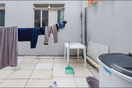 Casa para alugar com 80m², 3 quartos e 1 vagaÁrea externa