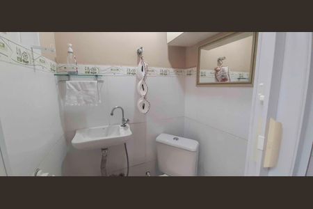 Casa à venda com 159m², 3 quartos e 3 vagas