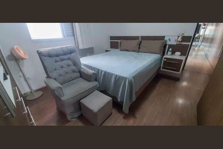 Casa à venda com 159m², 3 quartos e 3 vagas