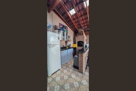 Casa à venda com 159m², 3 quartos e 3 vagas Casa à venda com 159m², 3 quartos e 3 vagasEspaço Gourmet