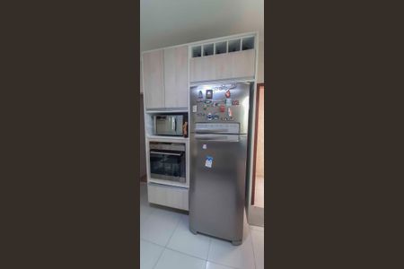 Casa à venda com 159m², 3 quartos e 3 vagas