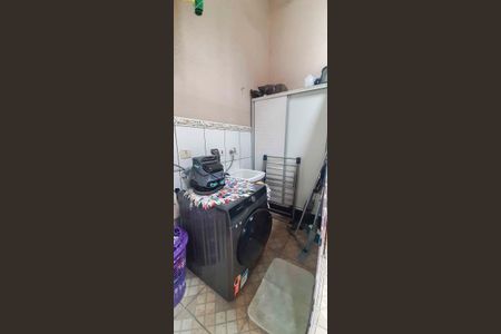 Casa à venda com 159m², 3 quartos e 3 vagas