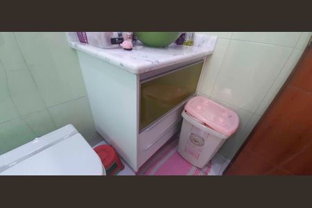 Casa à venda com 159m², 3 quartos e 3 vagas