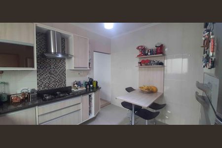 Casa à venda com 159m², 3 quartos e 3 vagas