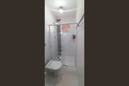 Casa à venda com 159m², 3 quartos e 3 vagas Casa à venda com 159m², 3 quartos e 3 vagasBanheiro da Suíte 1