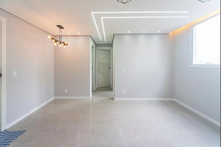 Sala de apartamento para alugar com 2 quartos, 37m² em Jardim, Santo André