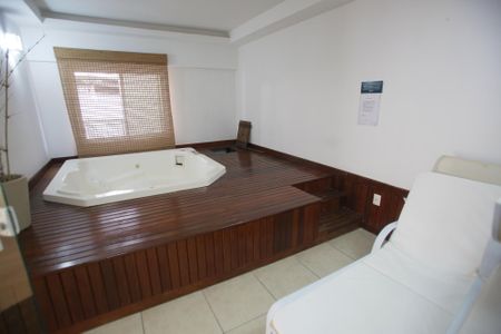 Casa de condomínio à venda com 167m², 4 quartos e 2 vagasSpa