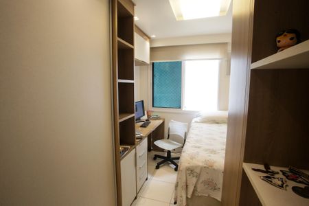 Casa de condomínio à venda com 167m², 4 quartos e 2 vagasQuarto Suíte 3