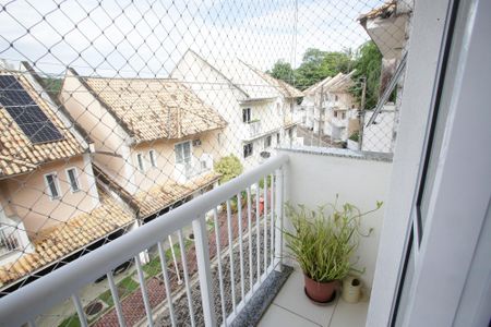 Casa de condomínio à venda com 167m², 4 quartos e 2 vagasvaranda do Quarto Suíte 1