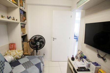 Casa de condomínio à venda com 167m², 4 quartos e 2 vagasQuarto 4