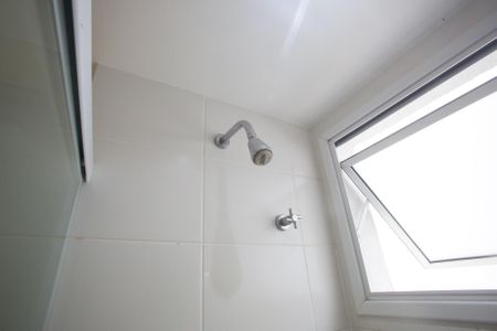 Casa de condomínio à venda com 167m², 4 quartos e 2 vagasBanheiro do  Quarto Suíte 2