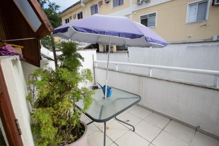 Casa de condomínio à venda com 167m², 4 quartos e 2 vagasVaranda do Terraço