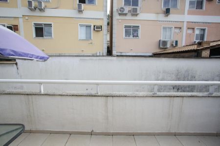 Casa de condomínio à venda com 167m², 4 quartos e 2 vagasVaranda do Terraço