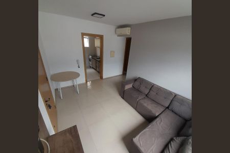 Apartamento para alugar com 60m², 2 quartos e 1 vaga Apartamento para alugar com 60m², 2 quartos e 1 vagaSala