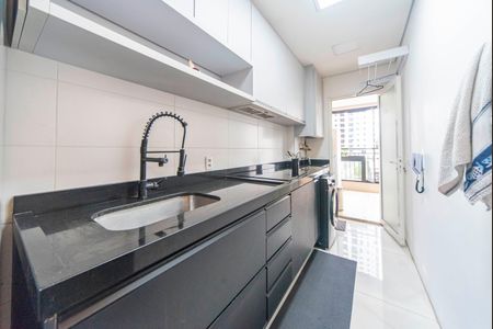 Apartamento à venda com 82m², 2 quartos e 2 vagas Apartamento à venda com 82m², 2 quartos e 2 vagasCozinha