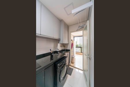 Apartamento à venda com 82m², 2 quartos e 2 vagas Apartamento à venda com 82m², 2 quartos e 2 vagasÁrea de Serviço