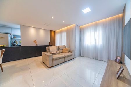 Apartamento à venda com 82m², 2 quartos e 2 vagas Apartamento à venda com 82m², 2 quartos e 2 vagasSala