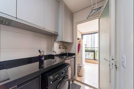 Apartamento à venda com 82m², 2 quartos e 2 vagas Apartamento à venda com 82m², 2 quartos e 2 vagasÁrea de Serviço